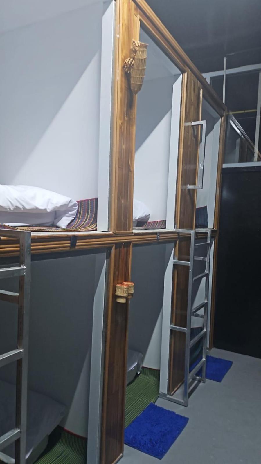 Kai Lions International Capsule Hostel 巴色 外观 照片